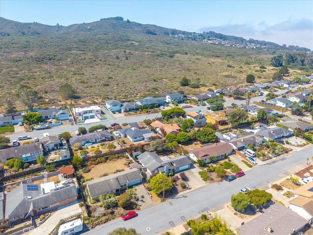 Image 34 of property listing at 733 Mar Vista, Los Osos, CA 93402