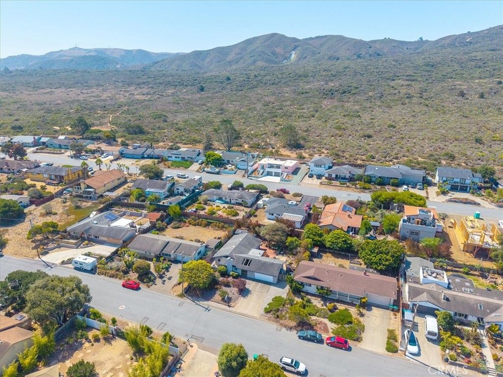 Image 37 of property listing at 733 Mar Vista, Los Osos, CA 93402