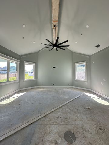 3303 Bootknife Dr, Bell Buckle, TN 37020