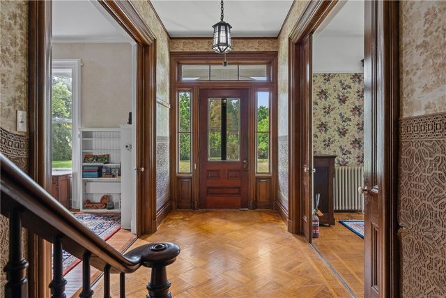 546 Castle Street, Geneva City, NY 14456