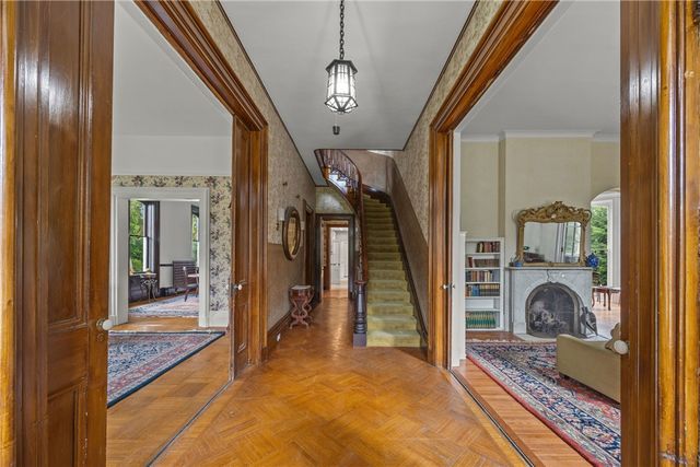 546 Castle Street, Geneva City, NY 14456