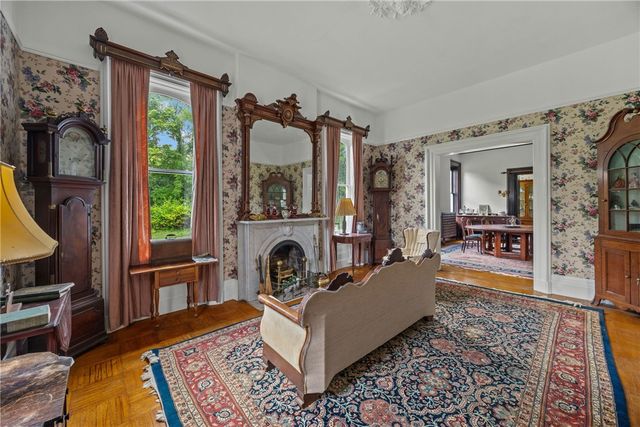 546 Castle Street, Geneva City, NY 14456