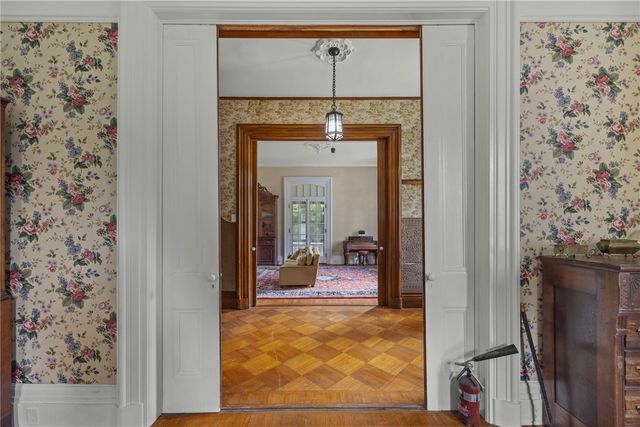 546 Castle Street, Geneva City, NY 14456