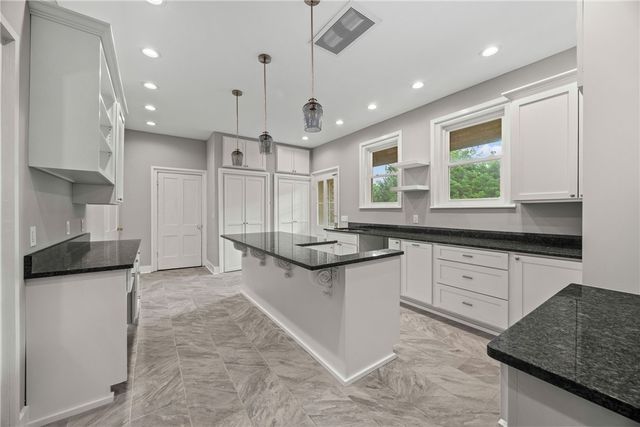 546 Castle Street, Geneva City, NY 14456