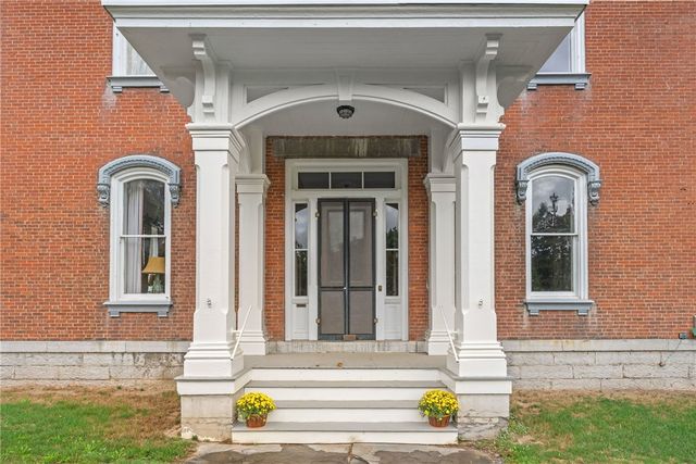 546 Castle Street, Geneva City, NY 14456