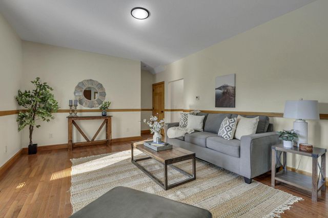 2453 Ryan Road, Heath, OH 43056