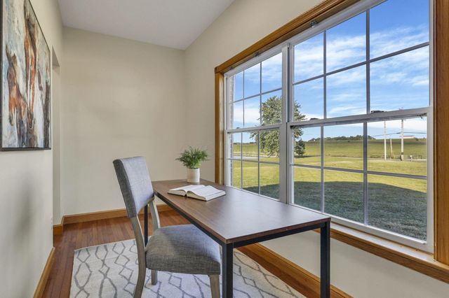 2453 Ryan Road, Heath, OH 43056