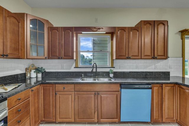 2453 Ryan Road, Heath, OH 43056