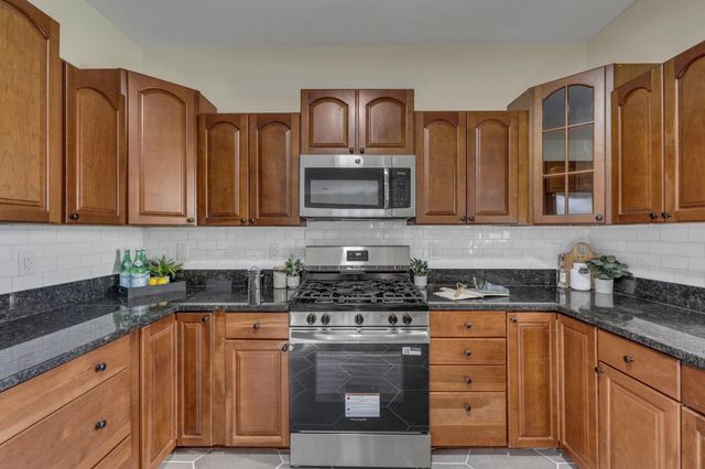 2453 Ryan Road, Heath, OH 43056