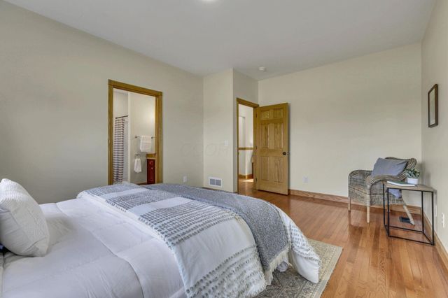 2453 Ryan Road, Heath, OH 43056