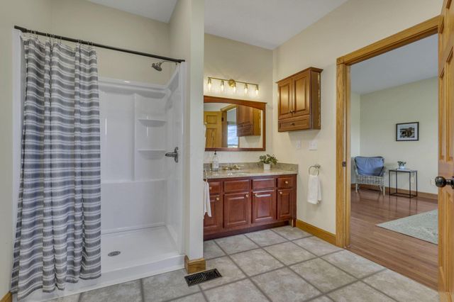 2453 Ryan Road, Heath, OH 43056