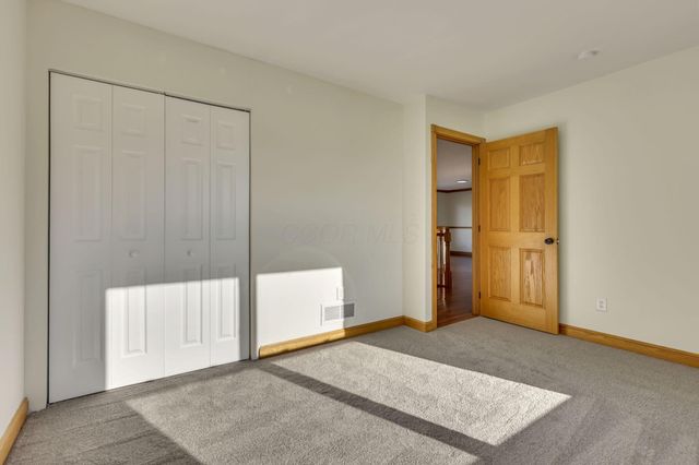 2453 Ryan Road, Heath, OH 43056