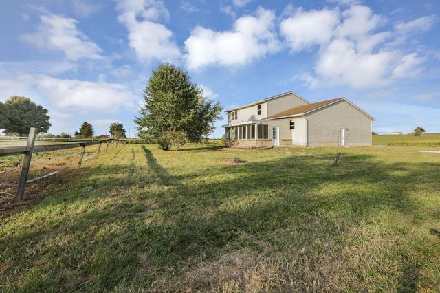 2453 Ryan Road, Heath, OH 43056