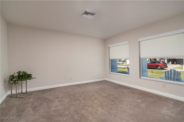 718 107th AVE N, Naples, FL 34108