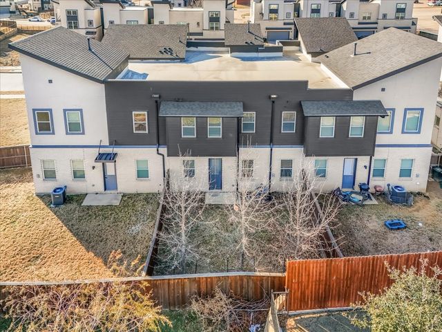 2000 Bethlehem Street, Irving, TX 75061