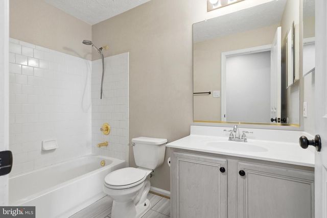 2402 HIGHTEE CT, Crofton, MD 21114