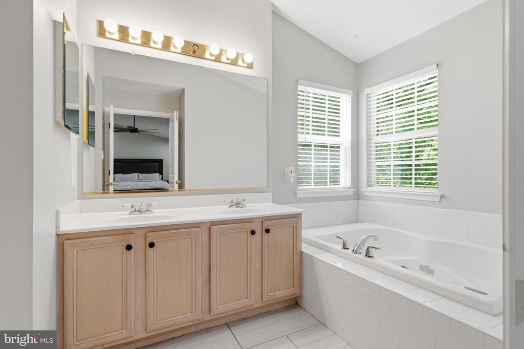Image 25 of property listing at 2402 HIGHTEE CT, Crofton, MD 21114