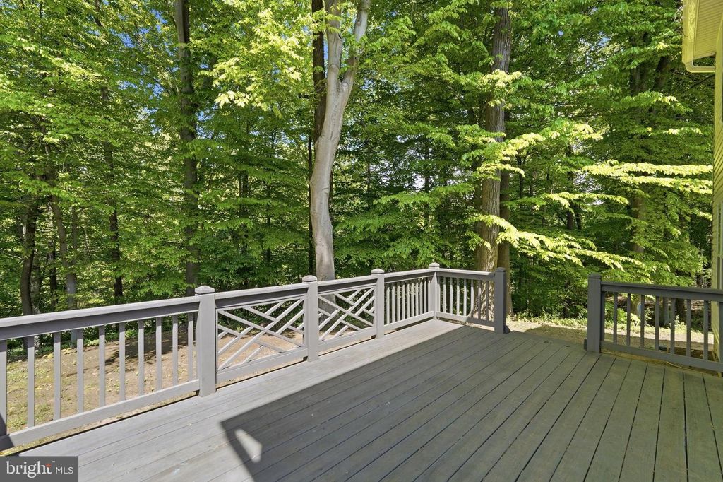 Image 39 of property listing at 2402 HIGHTEE CT, Crofton, MD 21114