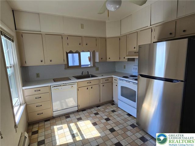632 Linden Street 2, Bethlehem City, PA 18018