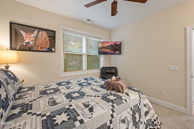 510 Hemlock Street, Gatlinburg, TN 37738