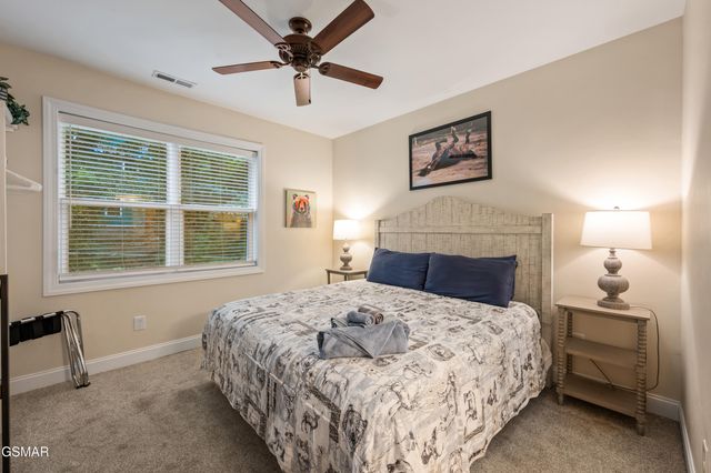 510 Hemlock Street, Gatlinburg, TN 37738