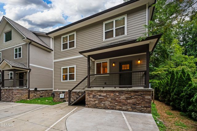 510 Hemlock Street, Gatlinburg, TN 37738