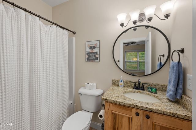 510 Hemlock Street, Gatlinburg, TN 37738