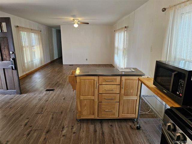 1964-106 River Road 106, Calverton, NY 11933