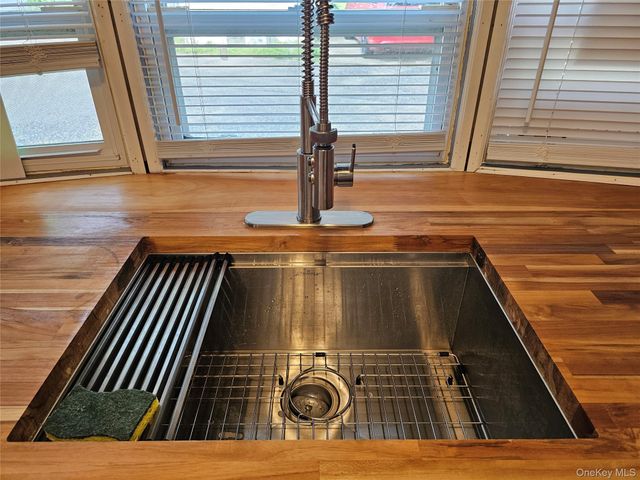 1964-106 River Road 106, Calverton, NY 11933