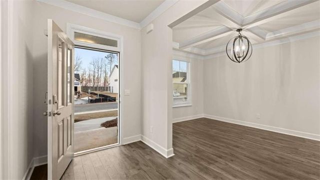 490 Beachview Road, Hampton, GA 30228