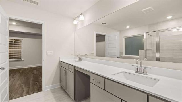 490 Beachview Road, Hampton, GA 30228