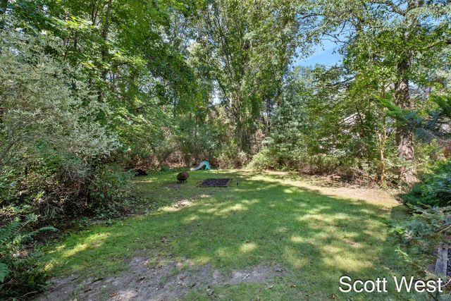7181 River Glen Drive, Caledonia, MI 49316