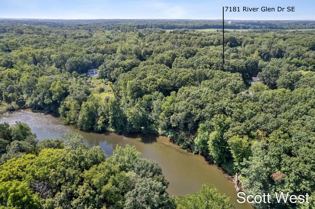 7181 River Glen Drive, Caledonia, MI 49316