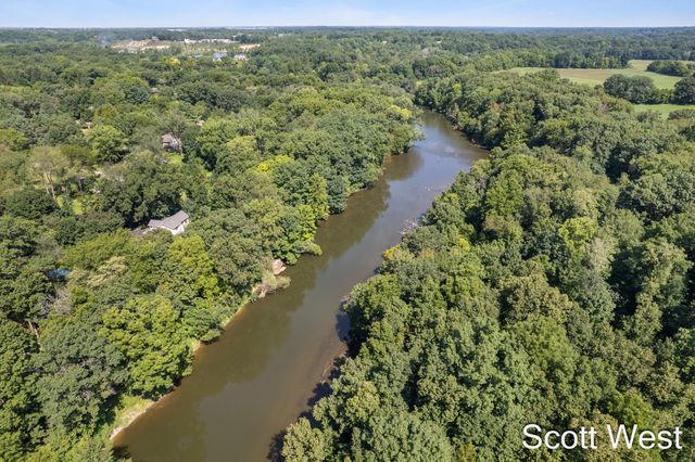 7181 River Glen Drive, Caledonia, MI 49316