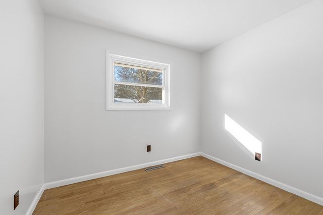 98 Tamarac Dr, Mansfield, OH 44904