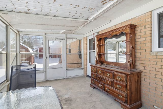 98 Tamarac Dr, Mansfield, OH 44904