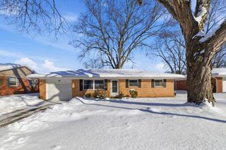98 Tamarac Dr, Mansfield, OH 44904