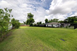 1923 Harland Drive, Houston, TX 77055