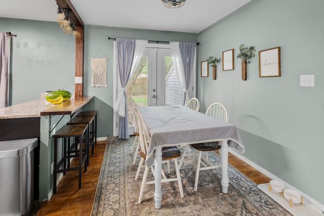 3425 Cambridge Avenue, Jackson, MI 49203
