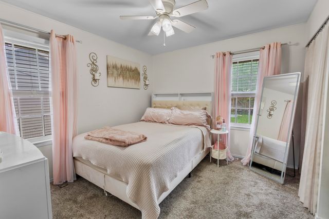 3425 Cambridge Avenue, Jackson, MI 49203