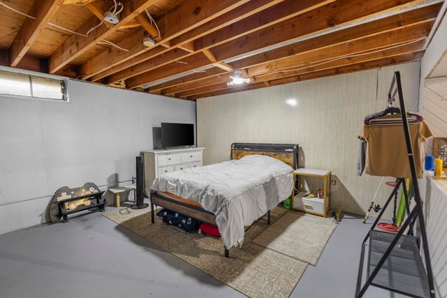 3425 Cambridge Avenue, Jackson, MI 49203