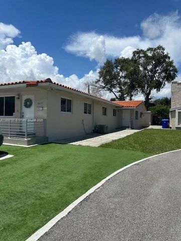 3675 SW 14th St 0, Miami, FL 33145