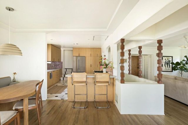 2133 Mayview Drive, Los Angeles, CA 90027