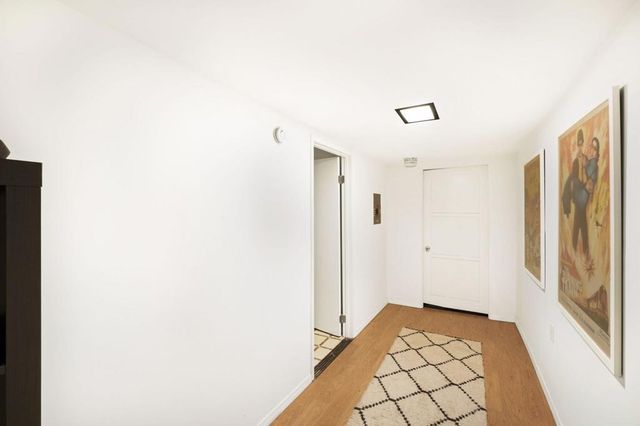 2133 Mayview Drive, Los Angeles, CA 90027