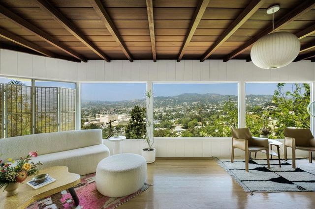 2133 Mayview Drive, Los Angeles, CA 90027