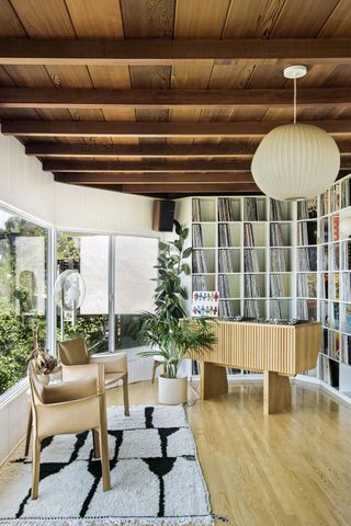 2133 Mayview Drive, Los Angeles, CA 90027