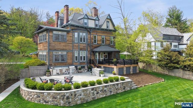 335 Upper Mountain Avenue, Montclair, NJ 07043