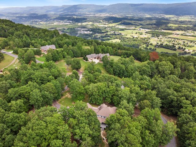 2168 Bluff View Drive, Dunlap, TN 37327