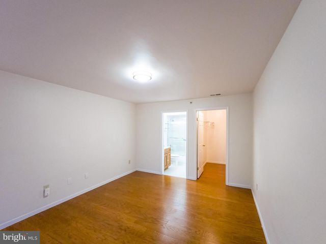 404 N LAFAYETTE RD, Metuchen, NJ 08840