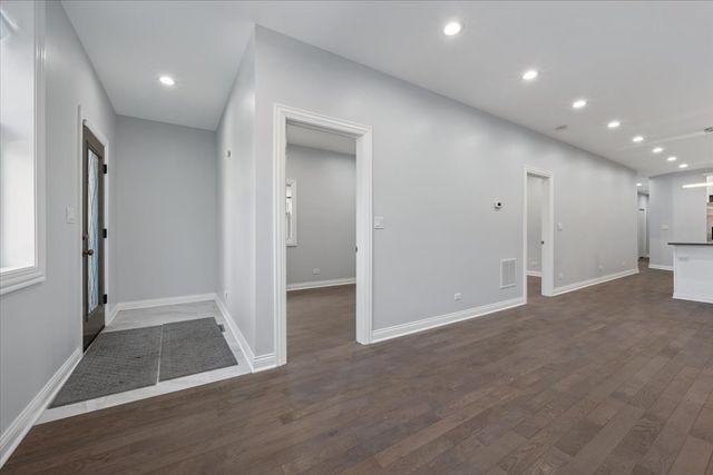 4161 S Wells Street, Chicago, IL 60609